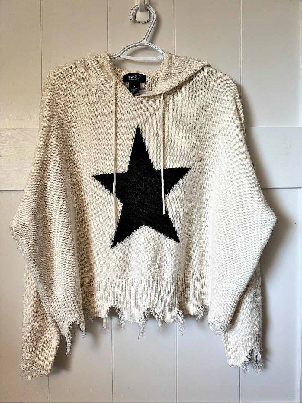 Just Rolly New York Star Hooded Sweater in Cream & Black Large